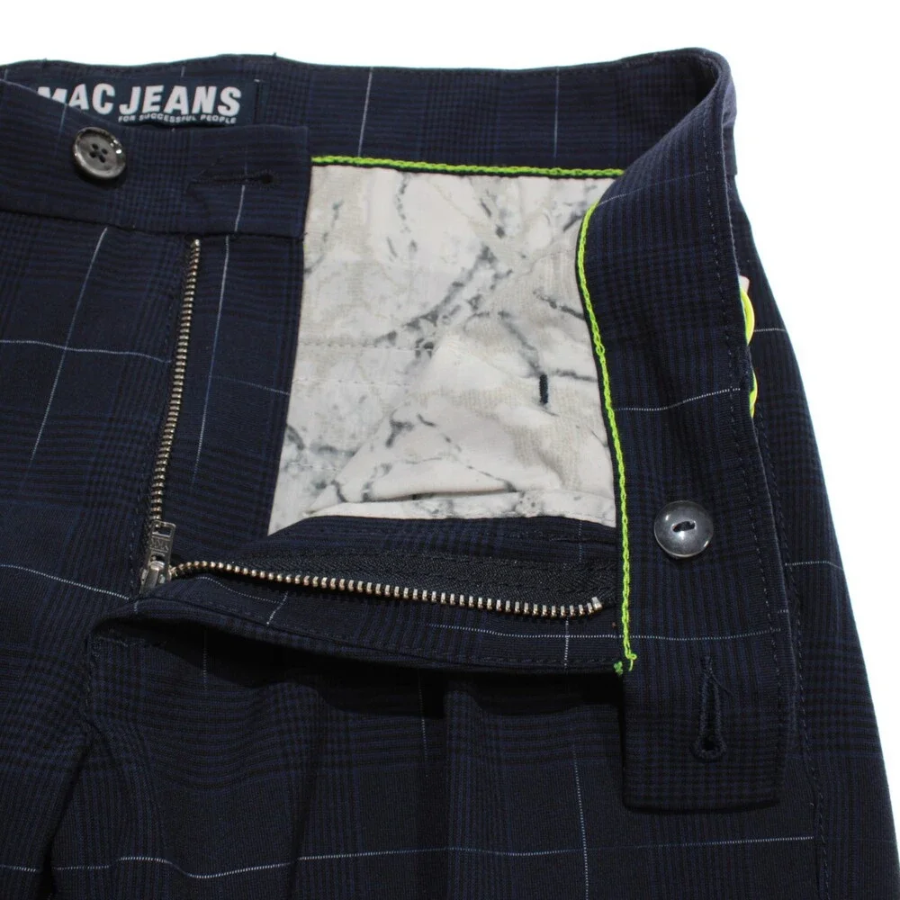 Mac Jeans NWT Chinos / Casual Pants Size 30 US Lennox in Blue Check Polyester
